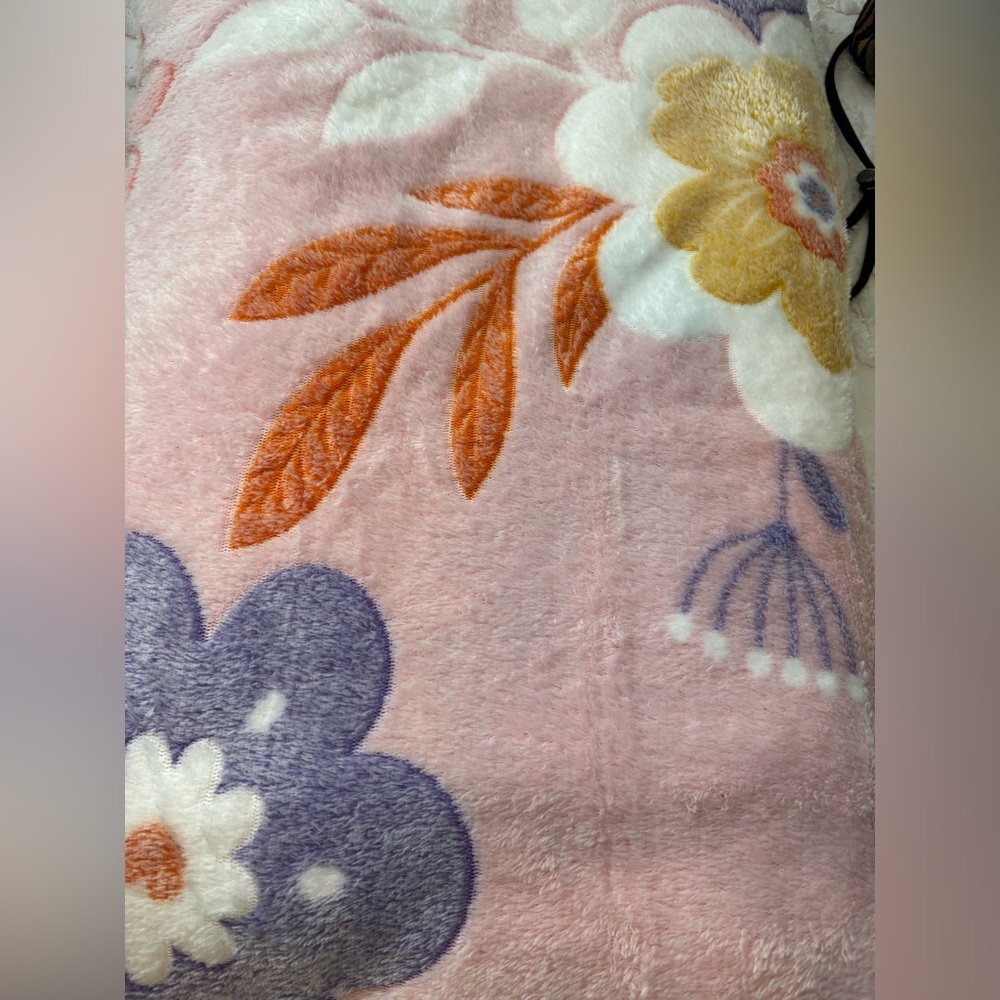 Light floral pink blanket